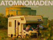 Atomnomaden - Grafik: Samy - auf Grundlage des Filmplakats - Creative-Commons-Lizenz Namensnennung Nicht-Kommerziell 3.0